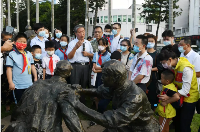 管家婆期期四肖四码中特管家